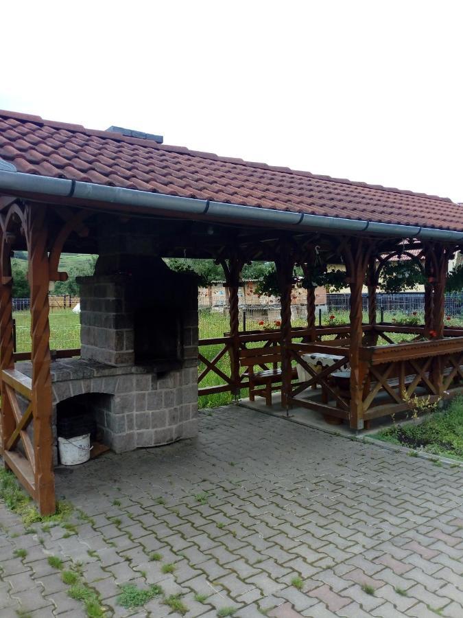 Ibolya-Imola Bed & Breakfast Praid Dış mekan fotoğraf