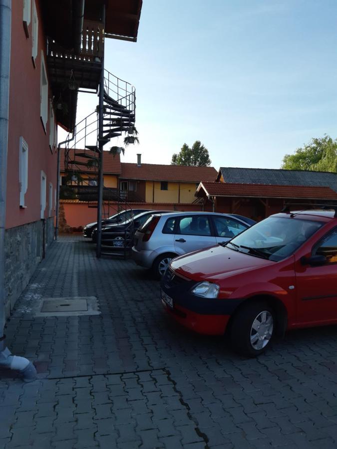 Ibolya-Imola Bed & Breakfast Praid Dış mekan fotoğraf